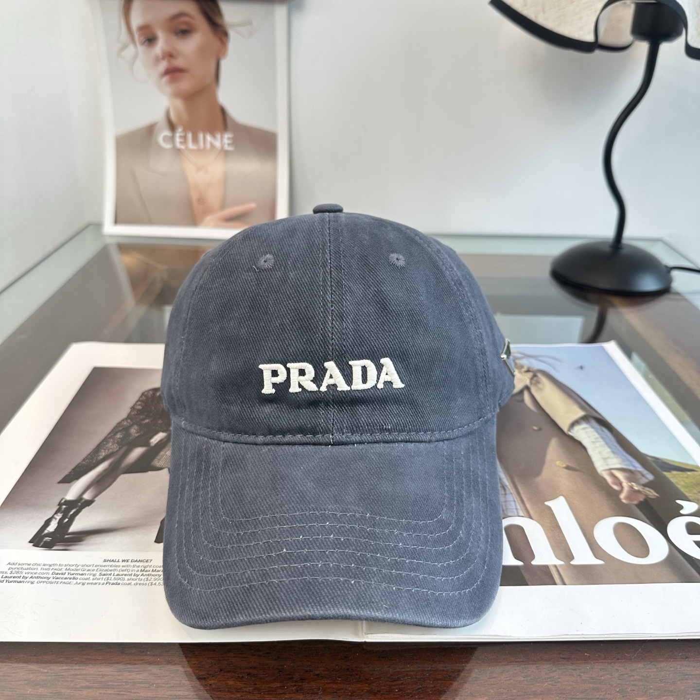 普拉达 Prada 经典棒球帽，显脸小 大牌款超好搭配，赶紧入手！