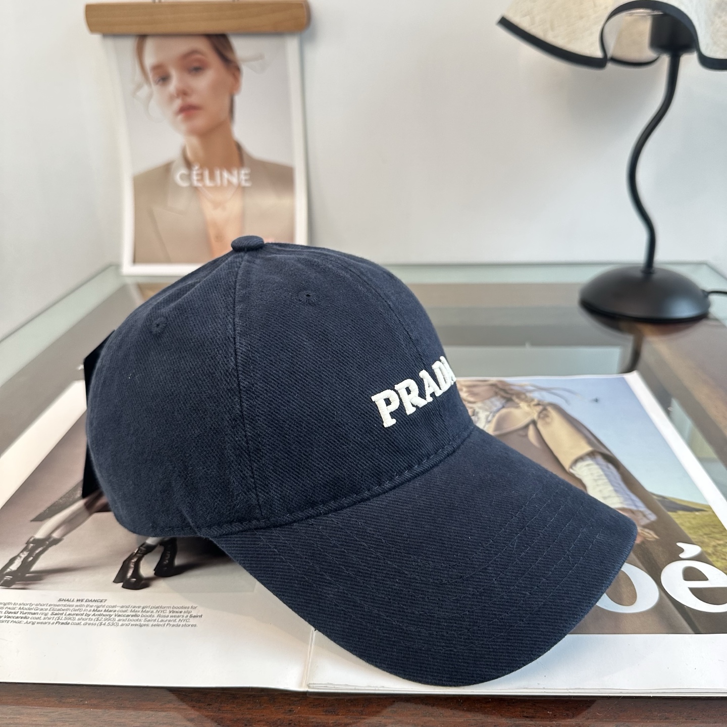 普拉达 Prada 经典棒球帽，显脸小 大牌款超好搭配，赶紧入手！