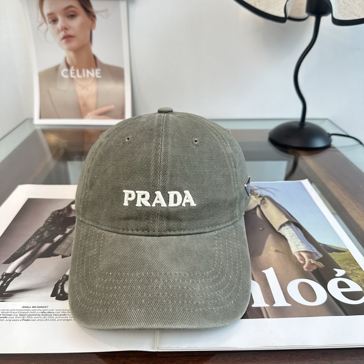 普拉达 Prada 经典棒球帽，显脸小 大牌款超好搭配，赶紧入手！