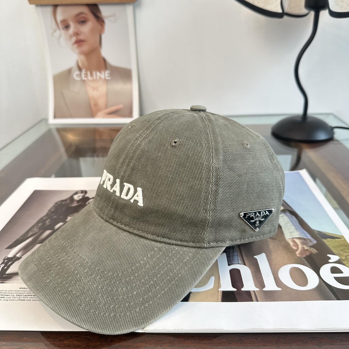普拉达 Prada 经典棒球帽，显脸小 大牌款超好搭配，赶紧入手！