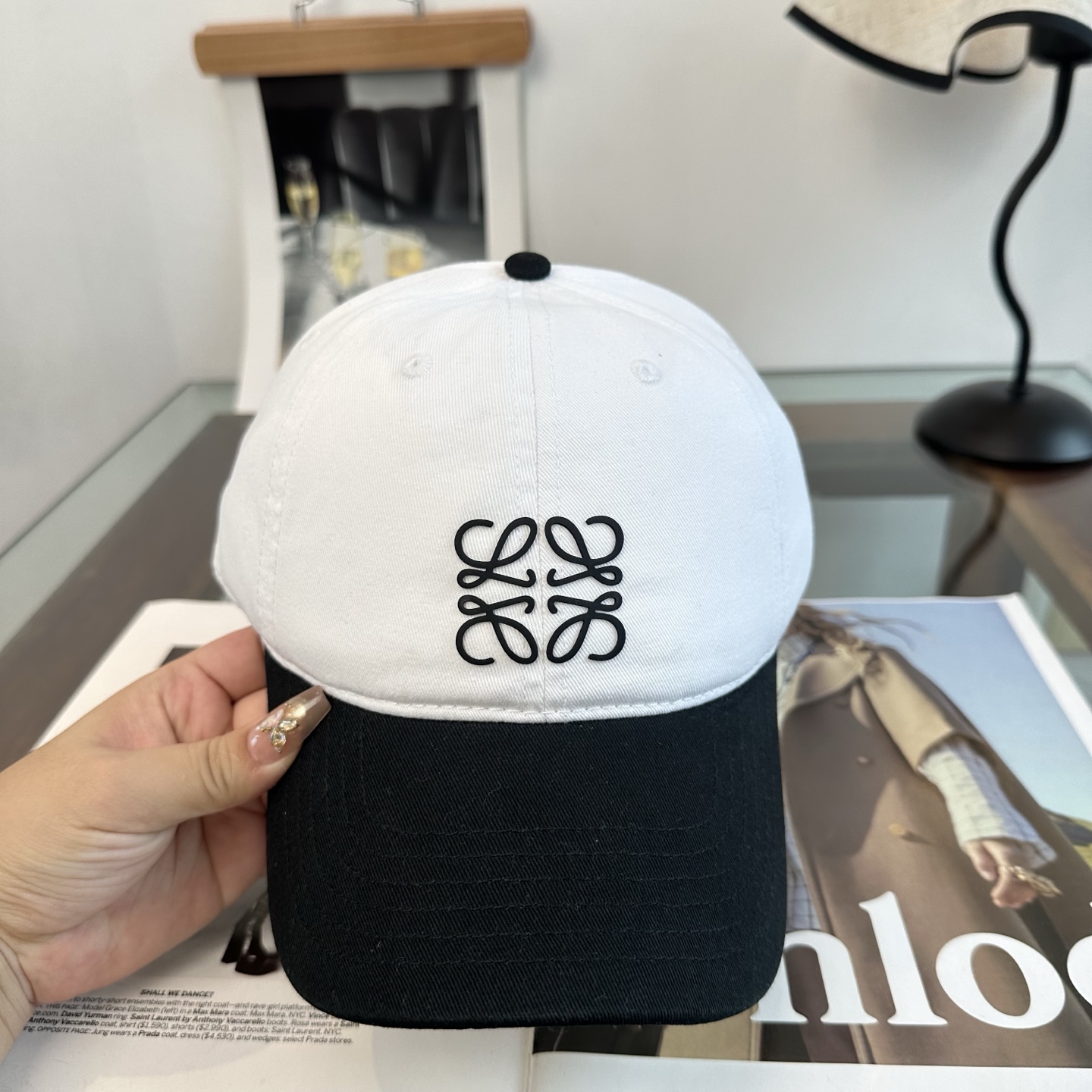 LOEWE【罗意威】新款棒球帽，专柜同步出货，大牌款超好搭配，赶紧入手