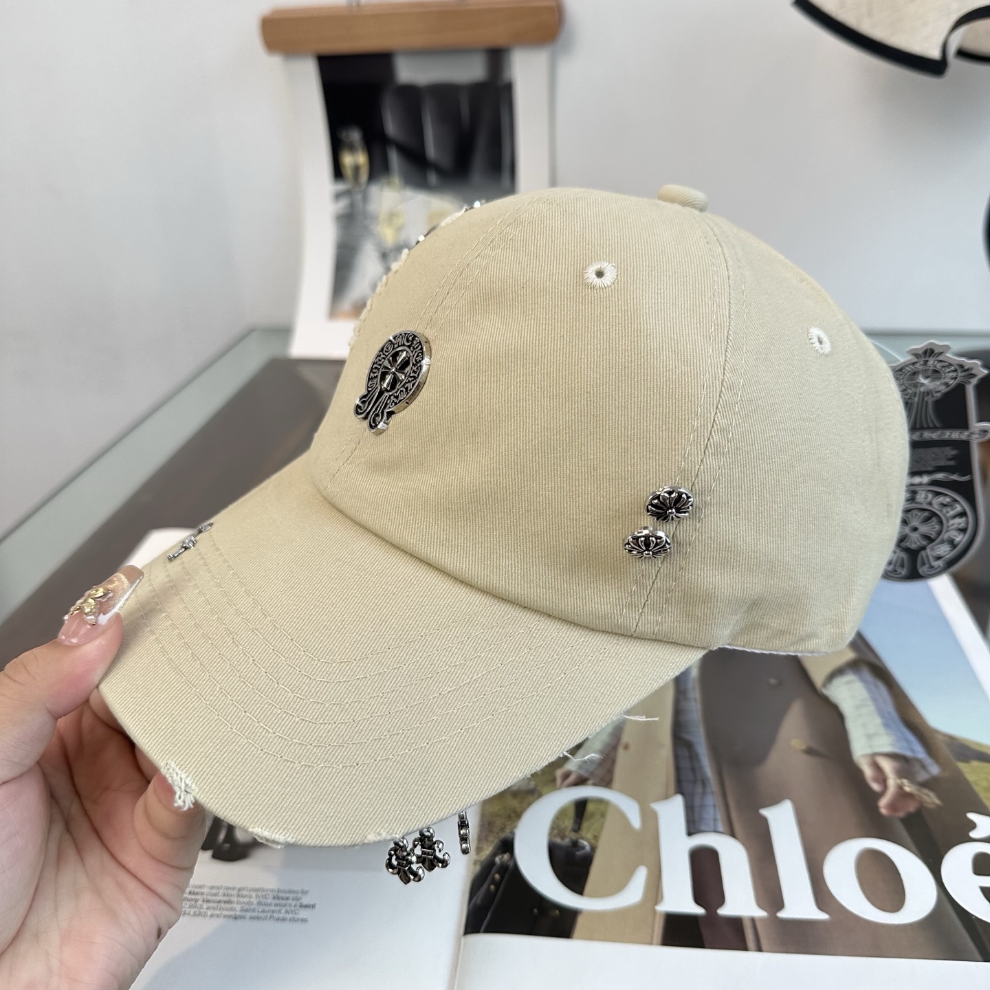 Chrome hearts 克罗心 新款十字架 高品质棒球帽，高端定制版！网红时尚博主同款！墙裂推荐！质量巨好！谁戴谁好