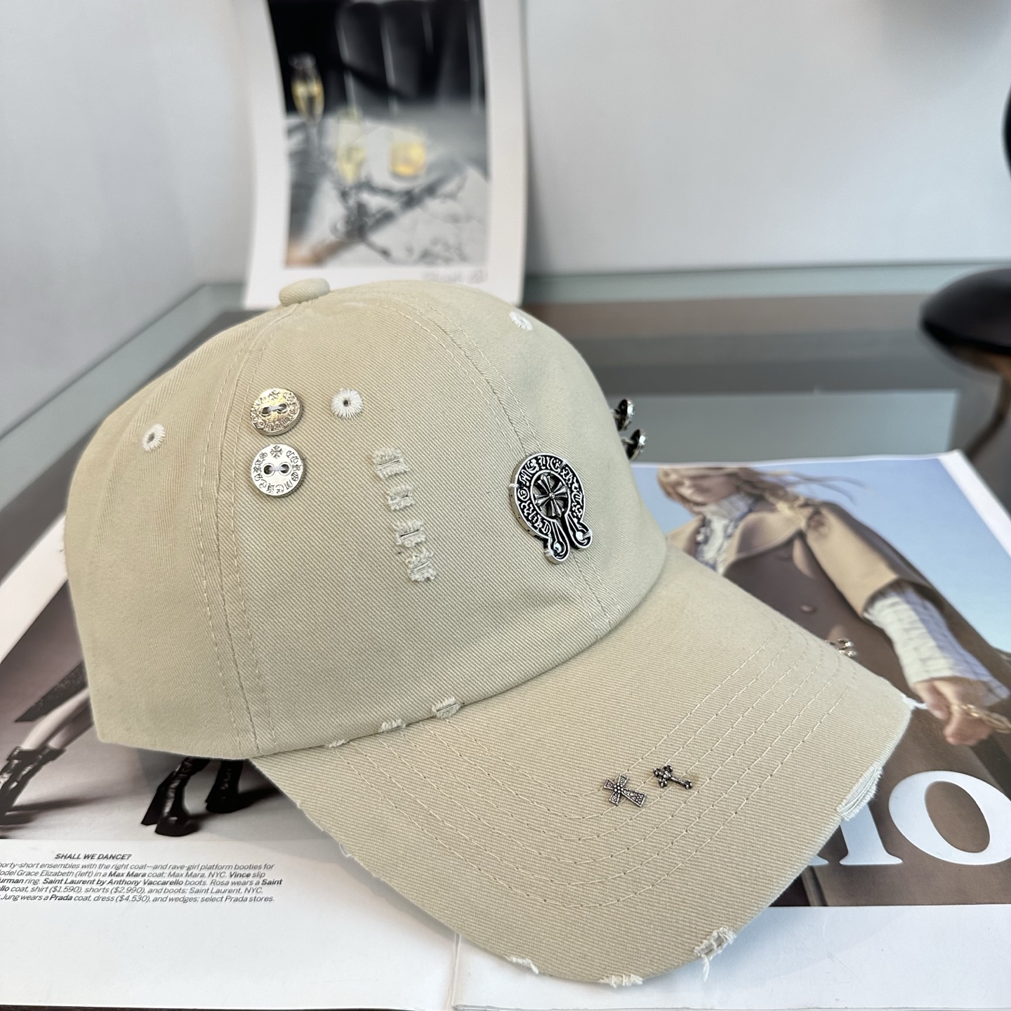 Chrome hearts 克罗心 新款十字架 高品质棒球帽，高端定制版！网红时尚博主同款！墙裂推荐！质量巨好！谁戴谁好