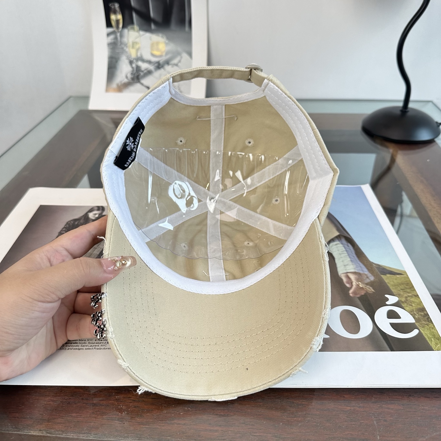 Chrome hearts 克罗心 新款十字架 高品质棒球帽，高端定制版！网红时尚博主同款！墙裂推荐！质量巨好！谁戴谁好