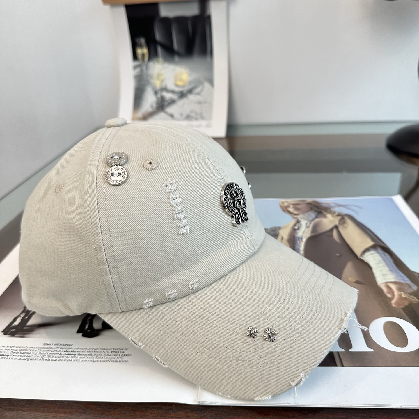 Chrome hearts 克罗心 新款十字架 高品质棒球帽，高端定制版！网红时尚博主同款！墙裂推荐！质量巨好！谁戴谁好