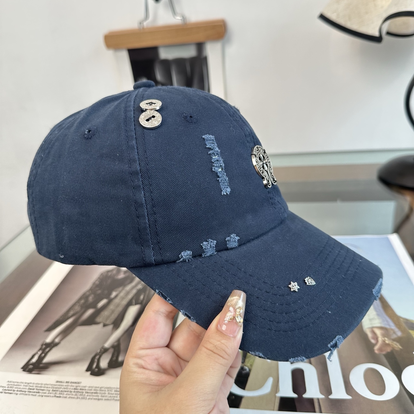 Chrome hearts 克罗心 新款十字架 高品质棒球帽，高端定制版！网红时尚博主同款！墙裂推荐！质量巨好！谁戴谁好