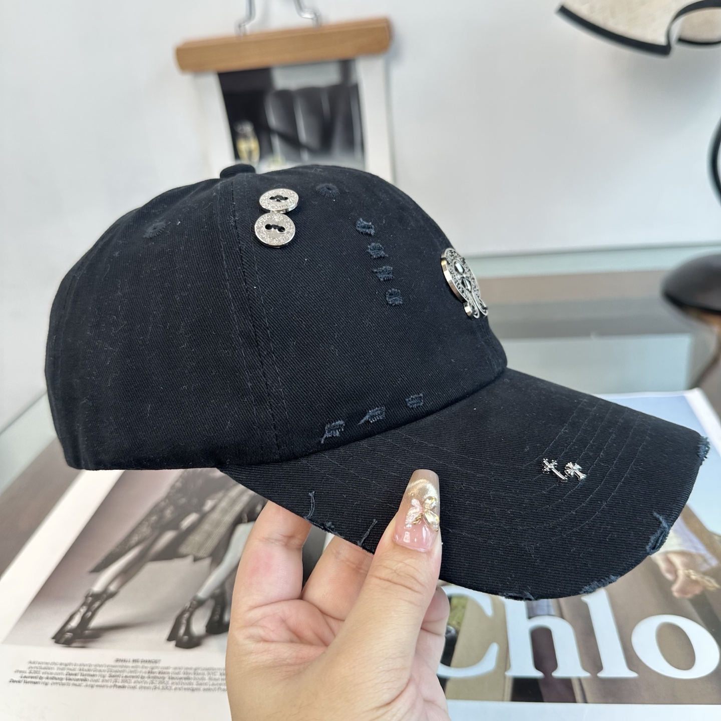 Chrome hearts 克罗心 新款十字架 高品质棒球帽，高端定制版！网红时尚博主同款！墙裂推荐！质量巨好！谁戴谁好