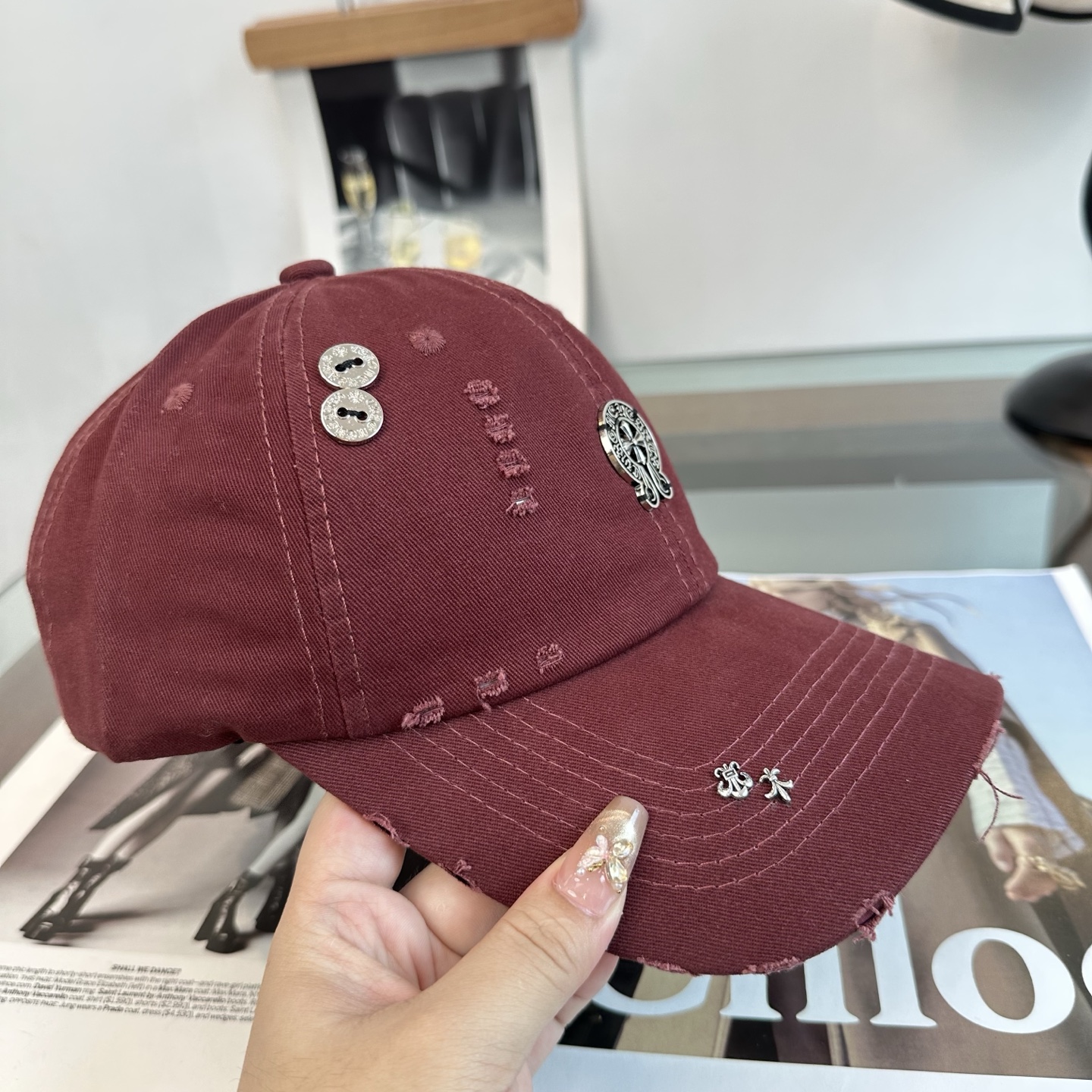 Chrome hearts 克罗心 新款十字架 高品质棒球帽，高端定制版！网红时尚博主同款！墙裂推荐！质量巨好！谁戴谁好
