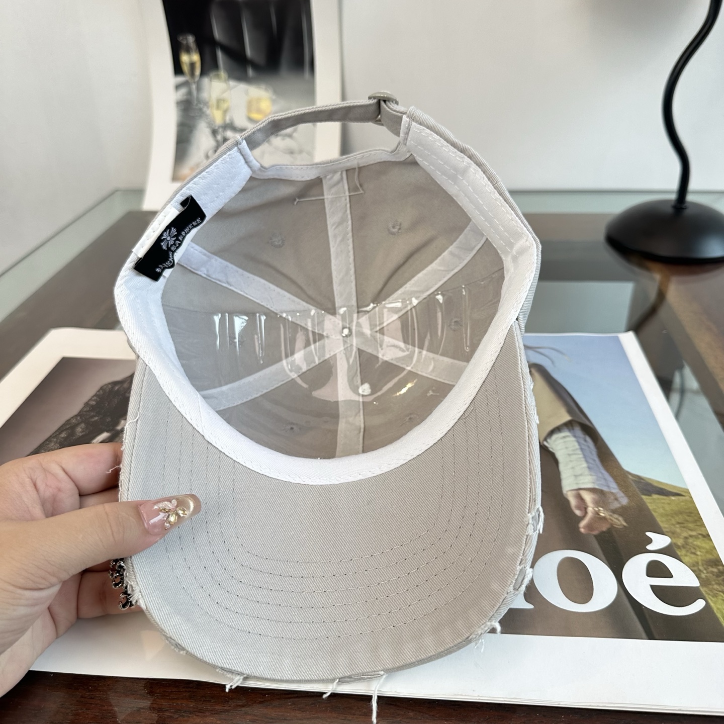 Chrome hearts 克罗心 新款十字架 高品质棒球帽，高端定制版！网红时尚博主同款！墙裂推荐！质量巨好！谁戴谁好