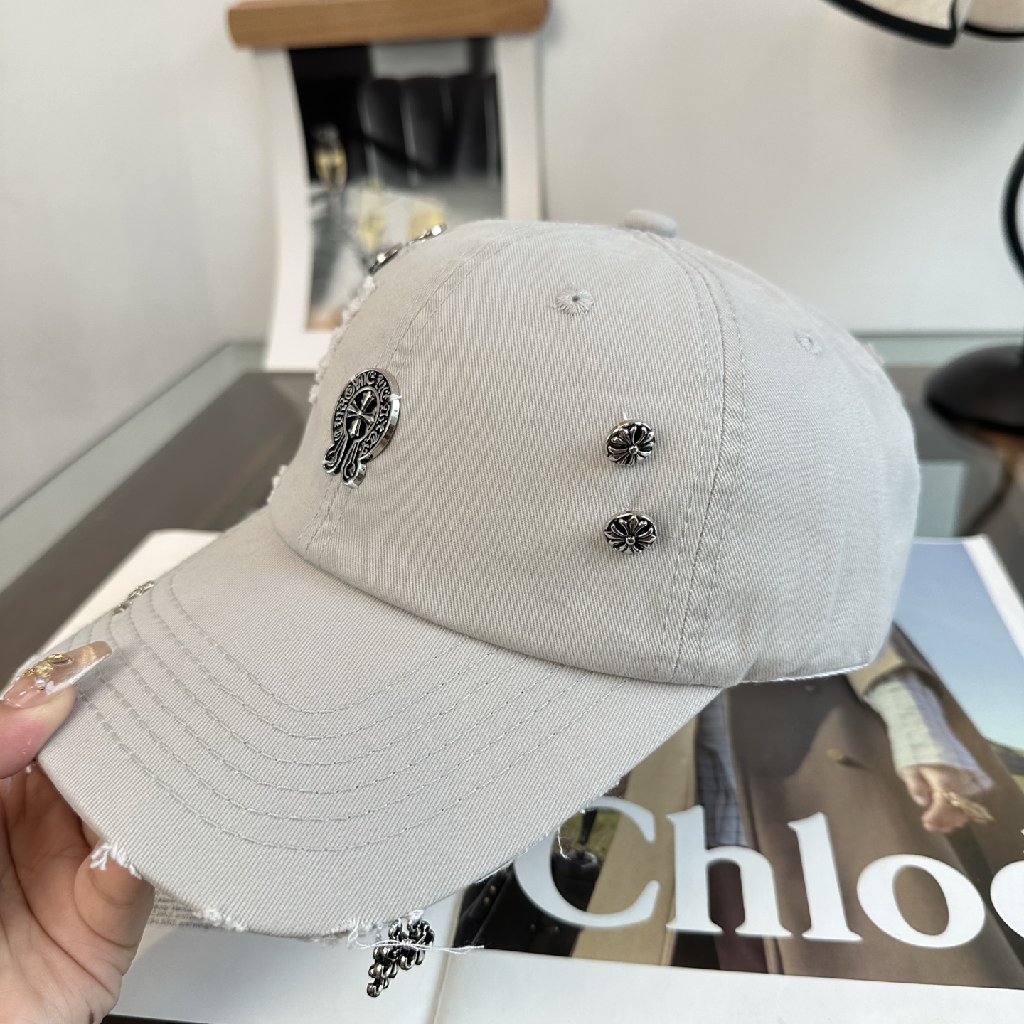 Chrome hearts 克罗心 新款十字架 高品质棒球帽，高端定制版！网红时尚博主同款！墙裂推荐！质量巨好！谁戴谁好