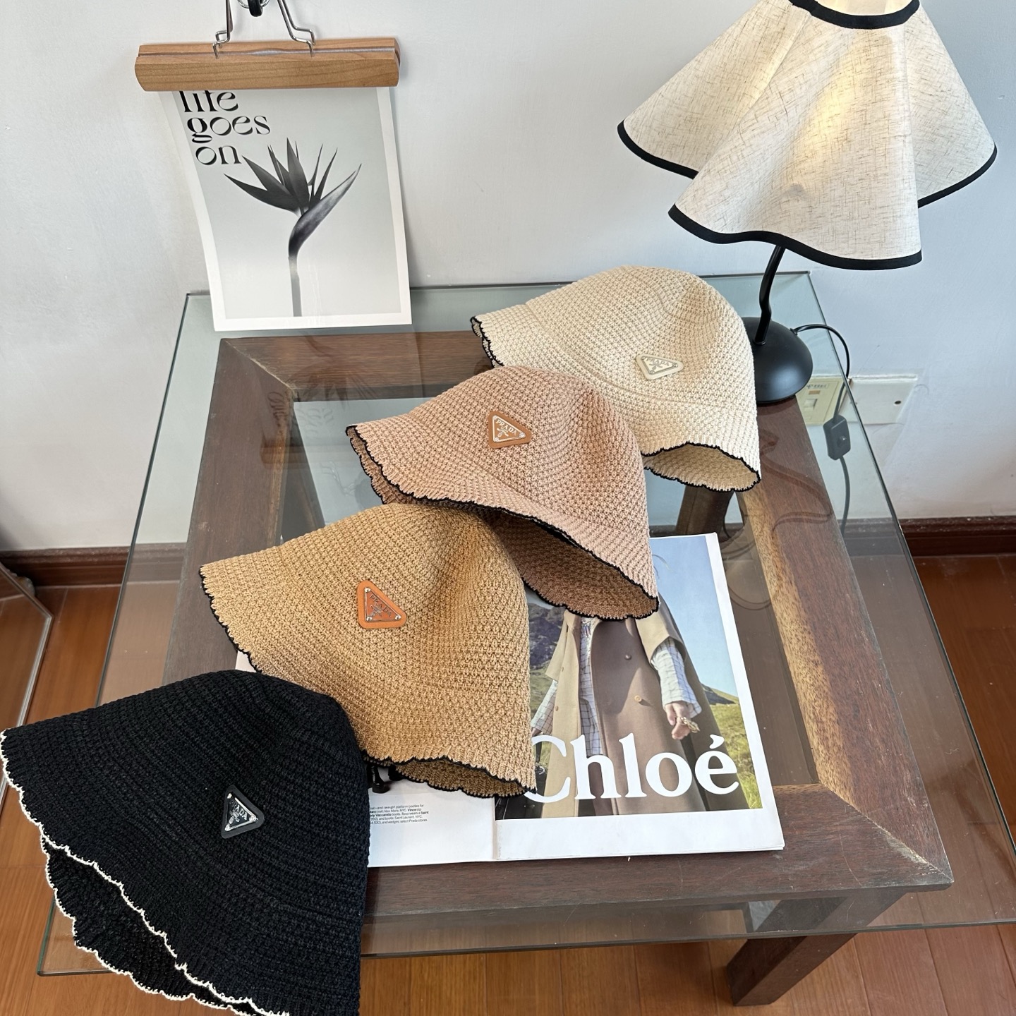 NO:948743,Prada bucket hat for women 2026 without makeup, Internet celebrity, versatile bucket hat, sun protection, face covering, fashionable basin hat, straw hat, bucket hat, baseball cap, hat, prada, espadrilles, hats19860909普拉达 渔夫帽女2026素颜网红百搭水桶帽子防晒遮脸时尚盆帽帽子草帽渔夫帽棒球帽,帽子,prada,espadrilles,hats,hat