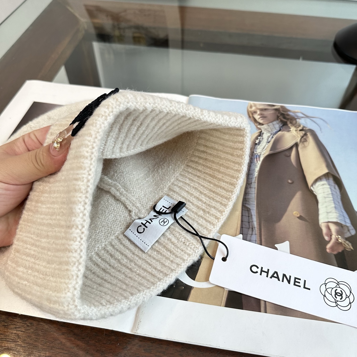 CHANEL香奈儿 秋冬新款针织毛线帽，超火爆💖质感一流，出街超好搭配！减龄神器