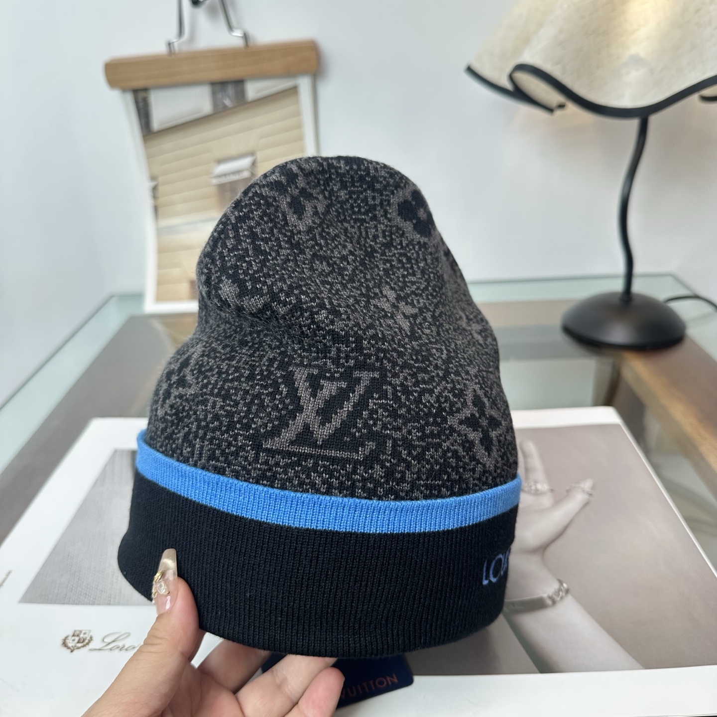 LV路易威登 秋冬新款针织毛线帽，超火爆💖质感一流，出街超好搭配！减龄神器