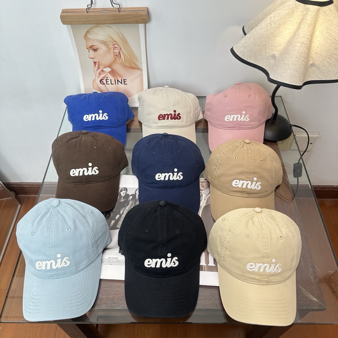 NO:949354,emis baseball cap. The solid color gives you a street style. The color is loved by fashionistas. The selected effect is perfect!  The details and workmanship are impeccable!  Same style for men and women!  hats straw hat bucket hat baseball cap, hat, espadrilles, hats19860909emis 棒球帽 纯色系给足街头风,时尚达人挚爱的色调 精选效果超完美！ 细节做工无可挑剔！男女同款！帽子草帽渔夫帽棒球帽,帽子,espadrilles,hats,hat