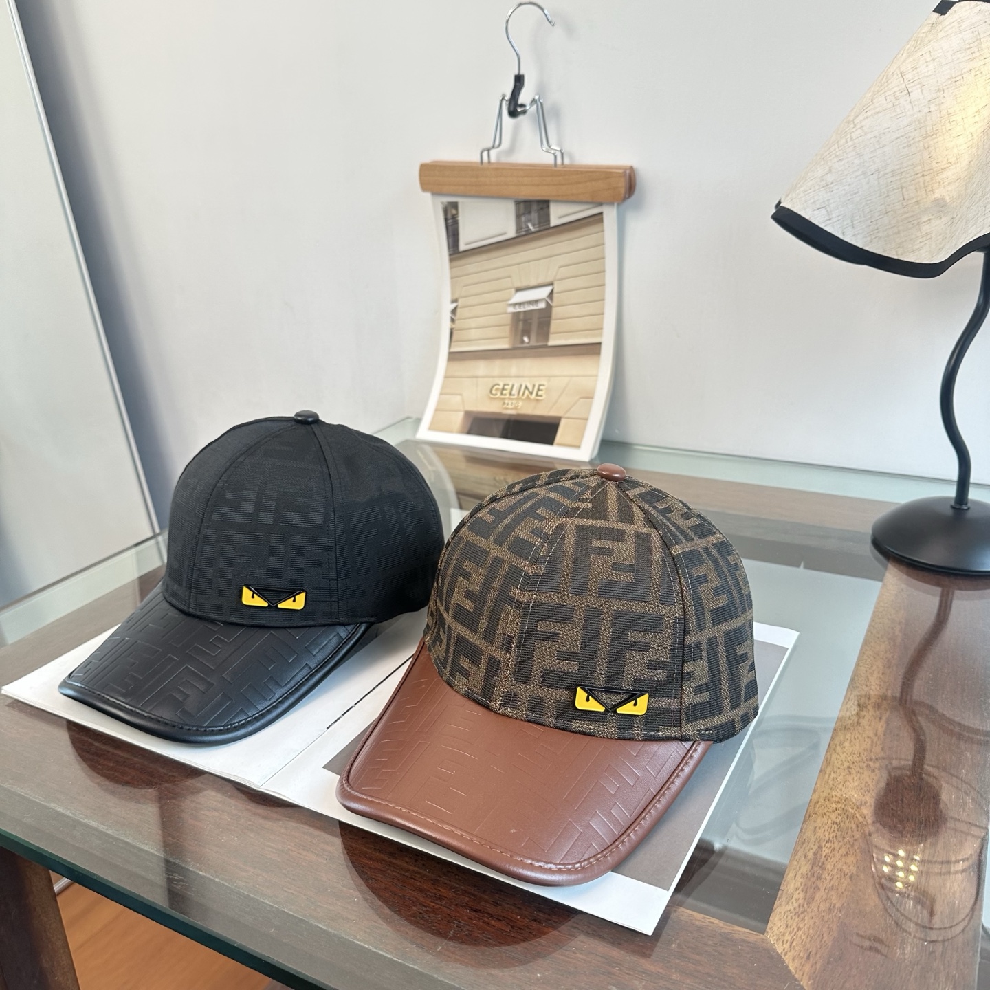NO:950349,FENDI Fendi presbyopic series baseball cap, classic FF middle-aged item, temperament wearing item, quality bar hat, straw hat, fisherman hat, baseball cap, hat, fendi, fendi, espadrilles, hats19860909FENDI芬迪 老花系列棒球帽 经典FF中古单品,气质穿搭单品,质量杠杠帽子草帽渔夫帽棒球帽,帽子,fendi,fendi,espadrilles,hats,hat