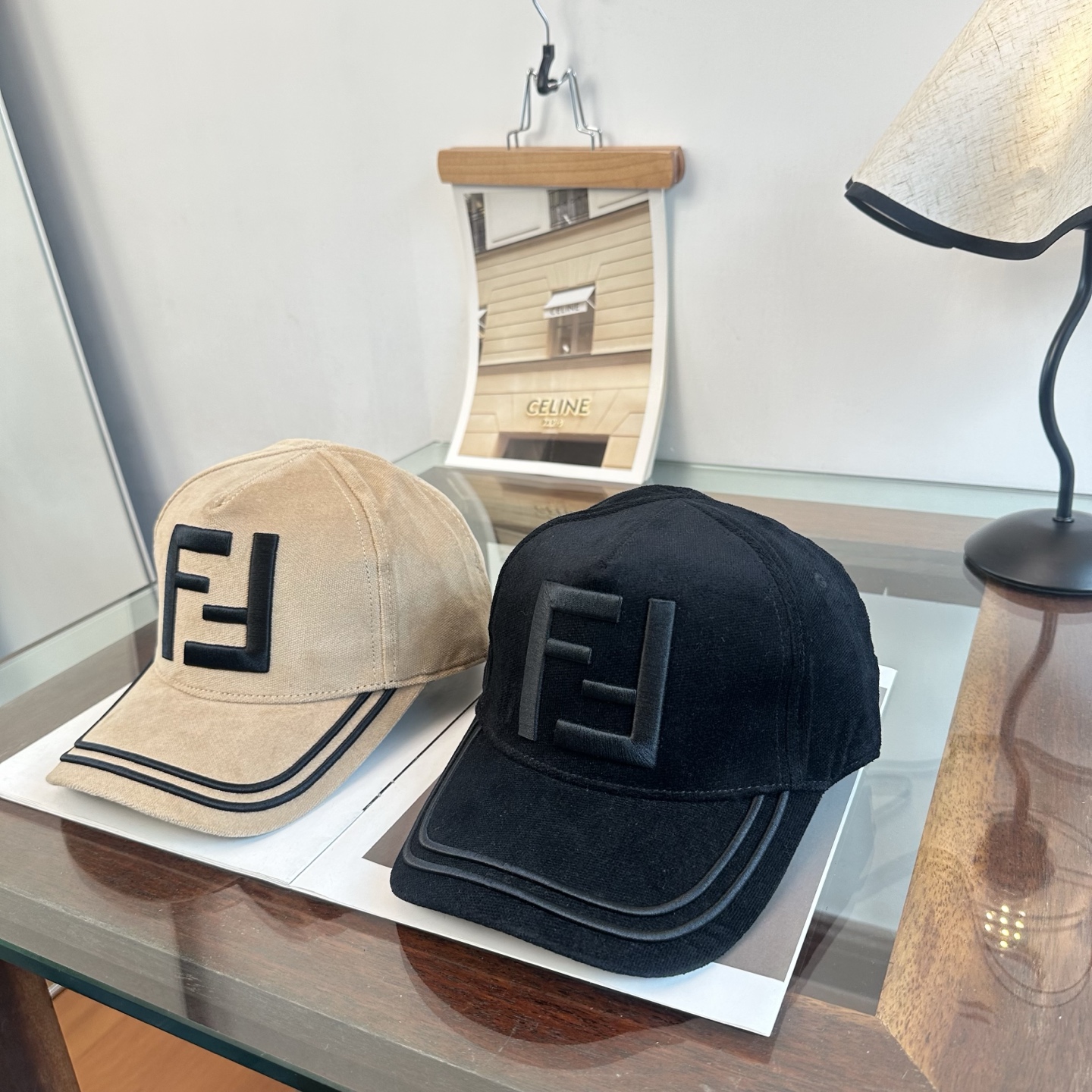 NO:950337,FENDI Fendi baseball cap, classic FF middle-aged item, temperament wearing item, quality bar hat, straw hat, fisherman hat, baseball cap, hat, fendi, fendi, espadrilles, hats19860909FENDI芬迪 棒球帽 经典FF中古单品,气质穿搭单品,质量杠杠帽子草帽渔夫帽棒球帽,帽子,fendi,fendi,espadrilles,hats,hat