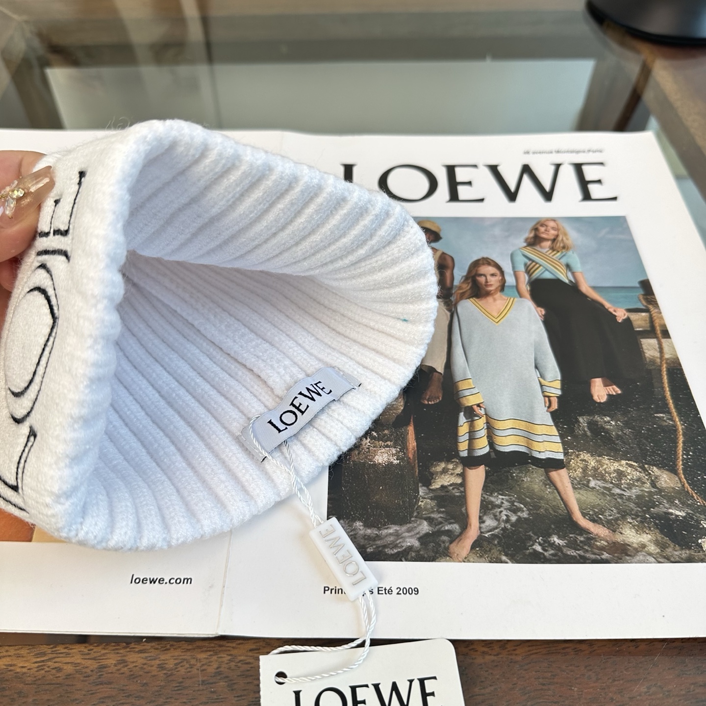 LOEWE 罗意威 秋冬新款针织毛线帽，超火爆💖质感一流，出街超好搭配！减龄神器