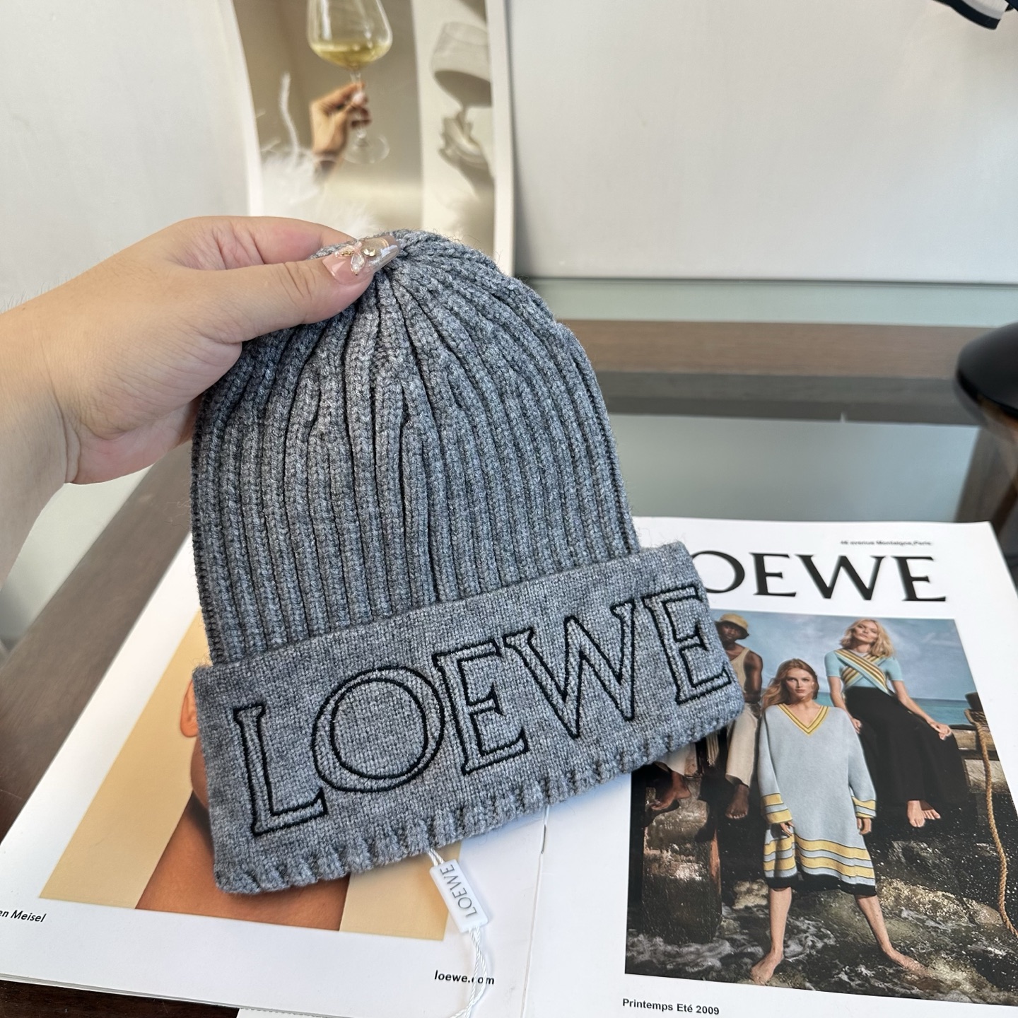 LOEWE 罗意威 秋冬新款针织毛线帽，超火爆💖质感一流，出街超好搭配！减龄神器