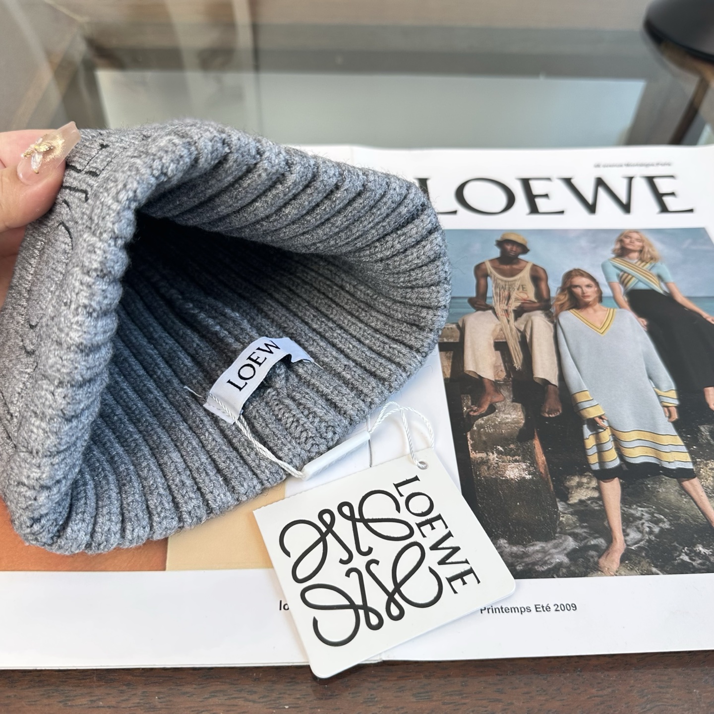 LOEWE 罗意威 秋冬新款针织毛线帽，超火爆💖质感一流，出街超好搭配！减龄神器