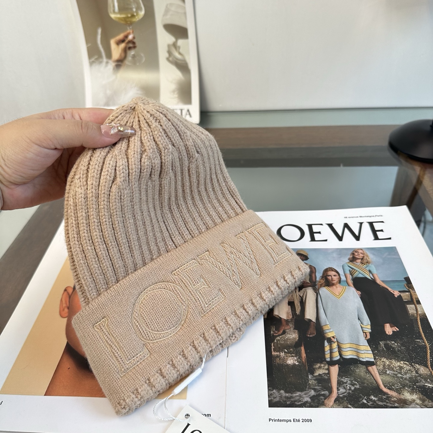 LOEWE 罗意威 秋冬新款针织毛线帽，超火爆💖质感一流，出街超好搭配！减龄神器