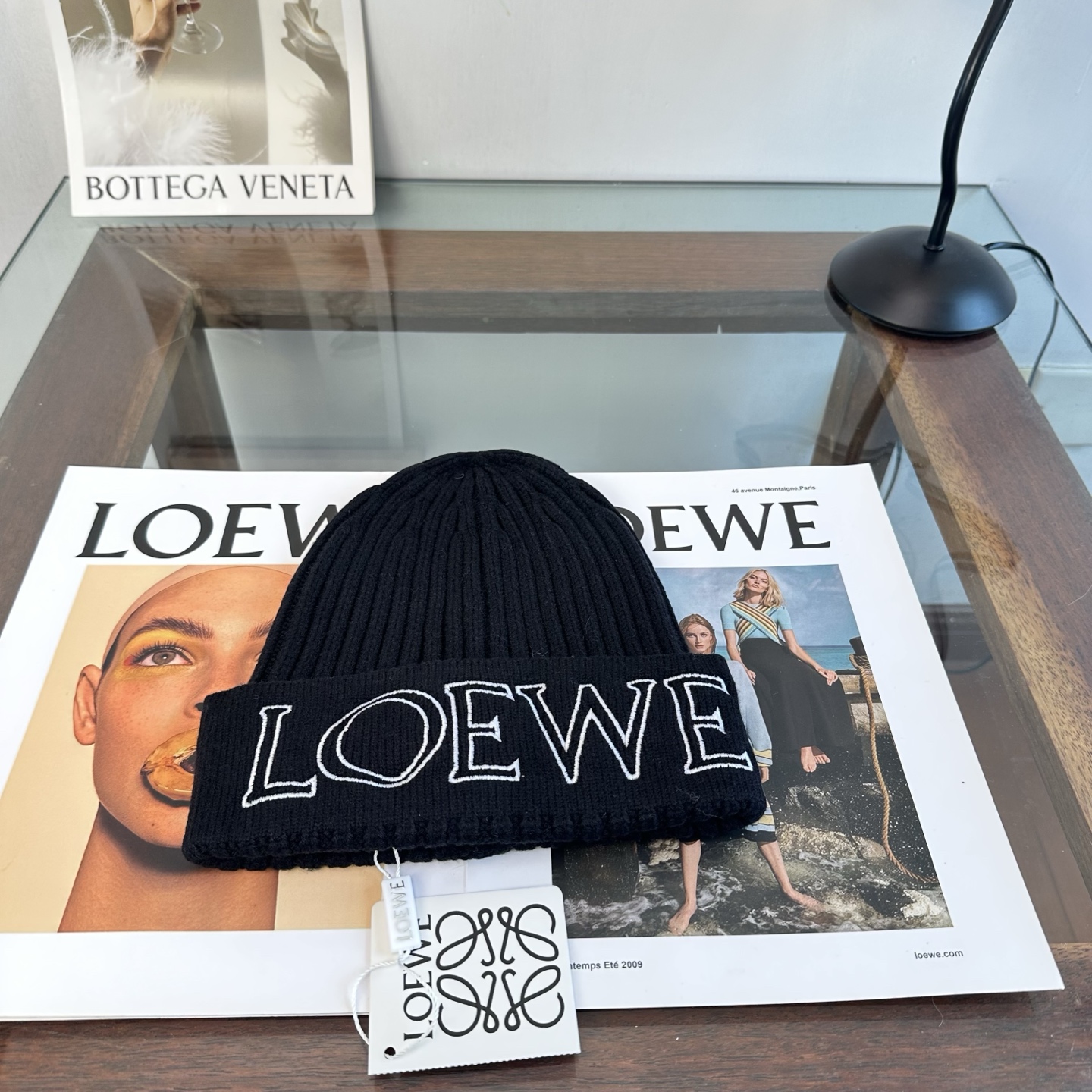 NO:950312,LOEWE's new autumn and winter knitted beanie, super popular and top-notch, perfect for going out on the street!  Age-reducing artifact hat, straw hat, fisherman hat, baseball cap, hat, loewe, loewe, espadrilles, hats19860909LOEWE 罗意威 秋冬新款针织毛线帽,超火爆质感一流,出街超好搭配！减龄神器帽子草帽渔夫帽棒球帽,帽子,loewe,loewe,espadrilles,hats,hat