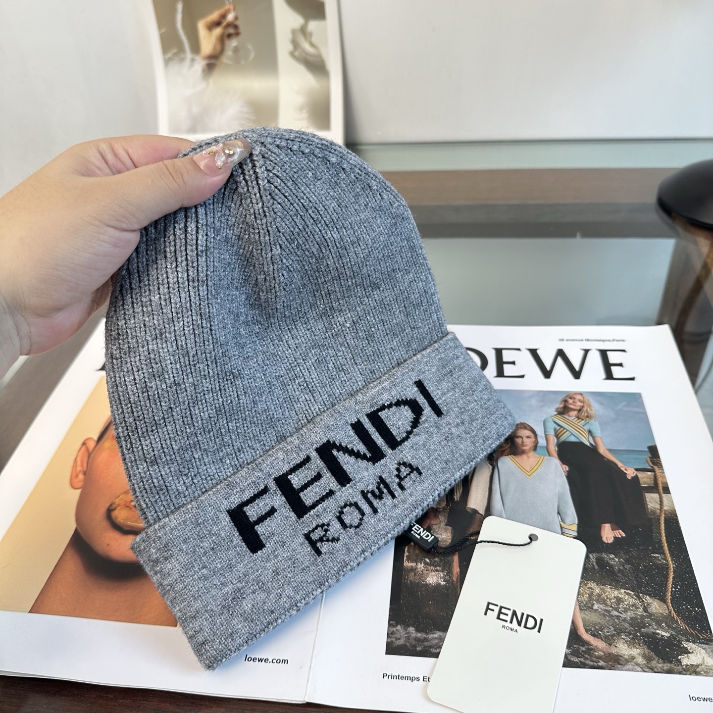 FENDI 芬迪 秋冬新款针织毛线帽，超火爆💖质感一流，出街超好搭配！减龄神器