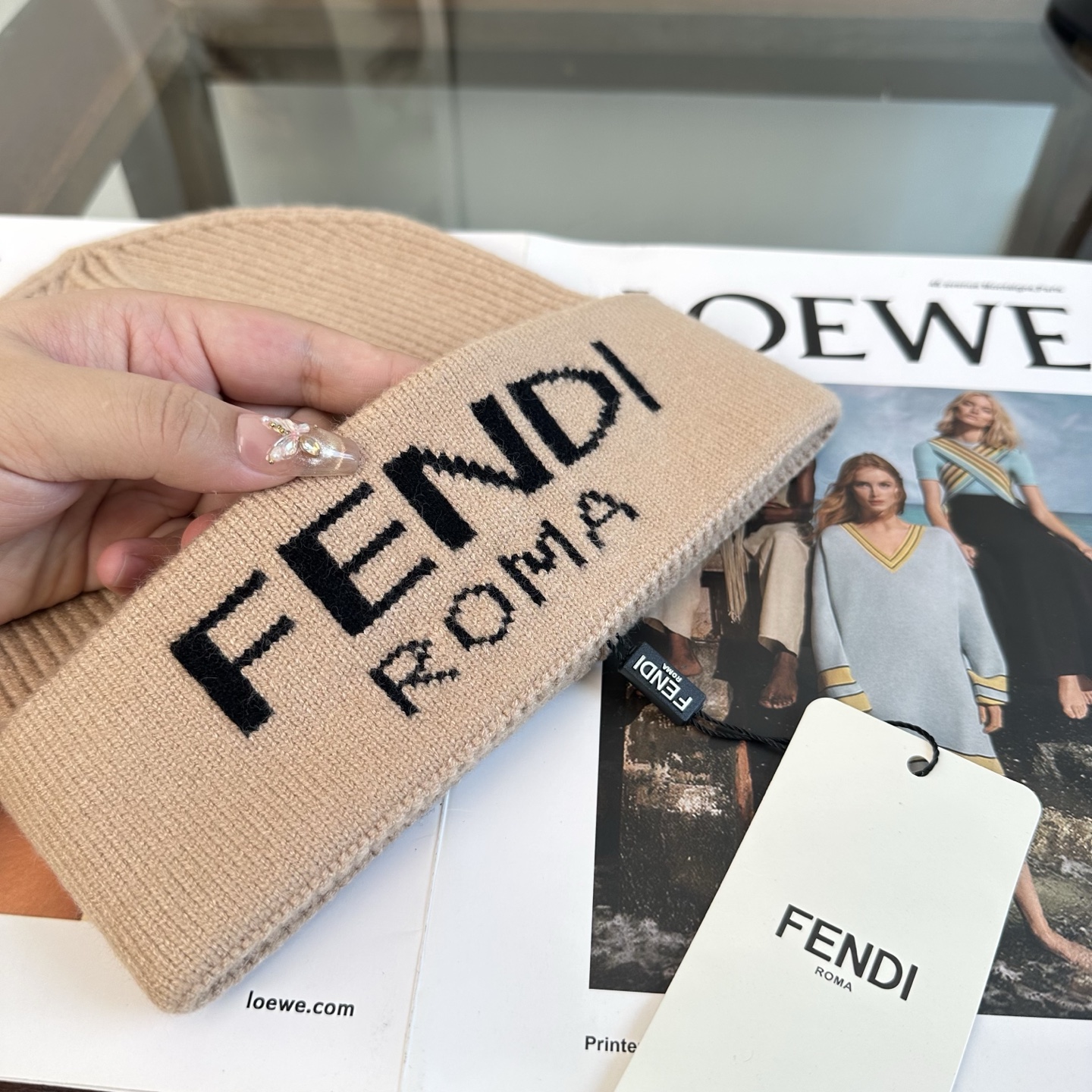 FENDI 芬迪 秋冬新款针织毛线帽，超火爆💖质感一流，出街超好搭配！减龄神器