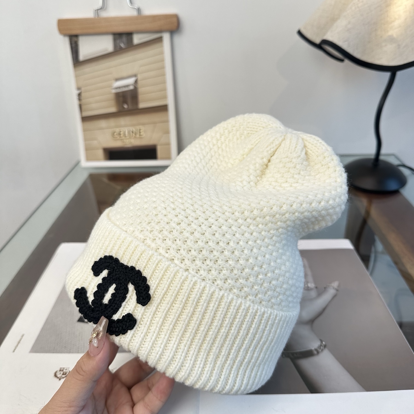 CHANEL香奈儿 👒 秋冬新款针织毛线帽，超火爆💖质感一流，出街超好搭配！减龄神器