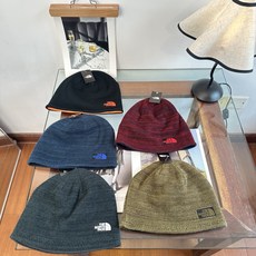 北面 双面可用 秋冬新款针织毛线帽,超火爆💖质感一流,出街超好搭配!减龄神器 北面 双面可用 秋冬新款针织毛线帽,超火爆💖质感一流,出街超好搭配!减龄神器