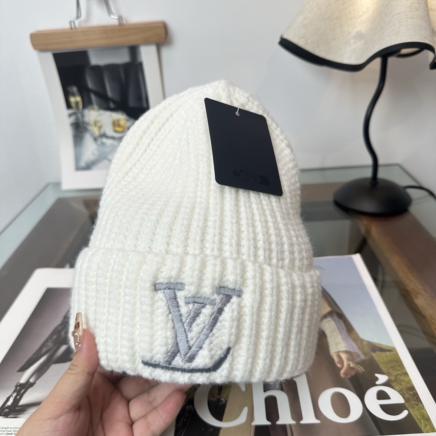 LV👒 秋冬新款针织毛线帽，超火爆💖质感一流，出街超好搭配！减龄神器