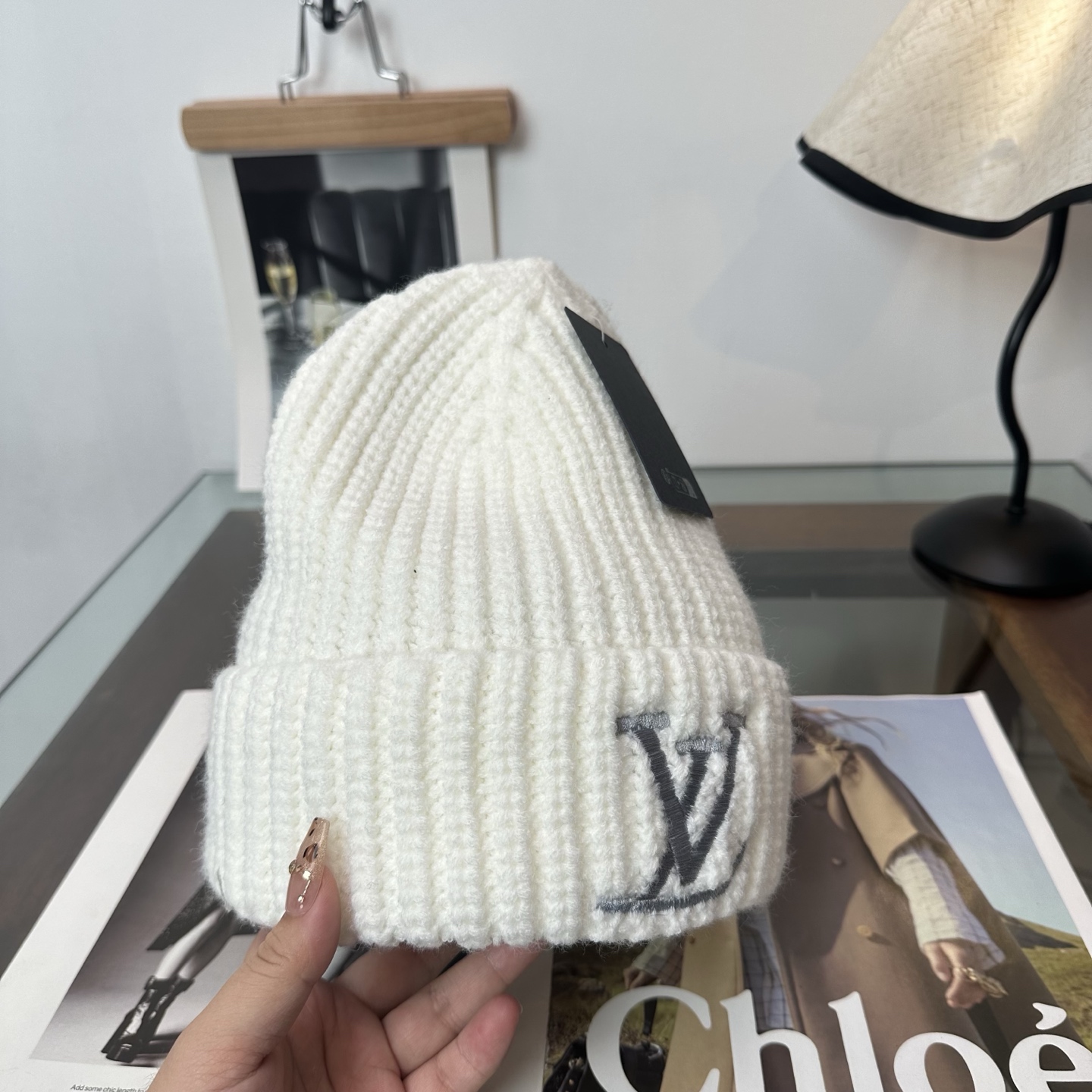 LV👒 秋冬新款针织毛线帽，超火爆💖质感一流，出街超好搭配！减龄神器