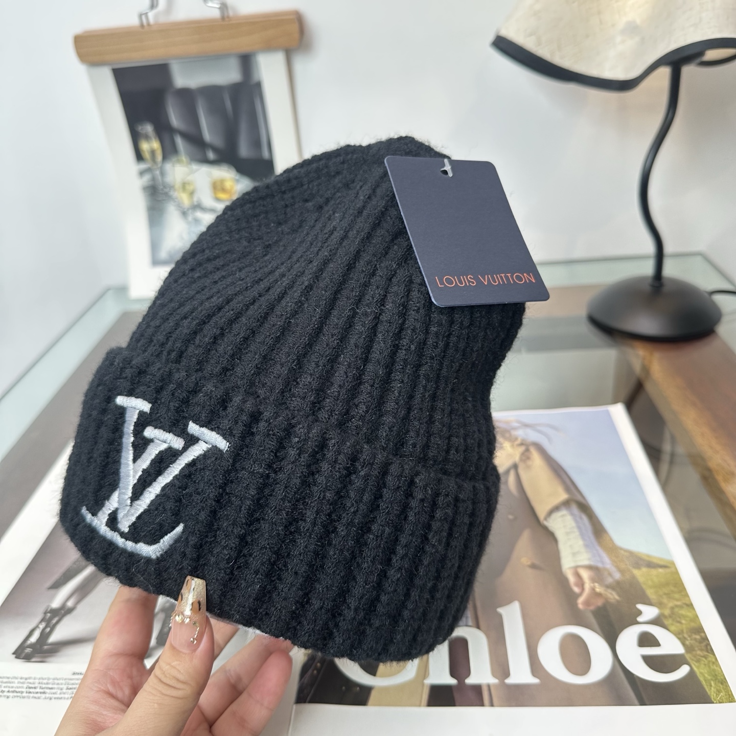 LV👒 秋冬新款针织毛线帽，超火爆💖质感一流，出街超好搭配！减龄神器