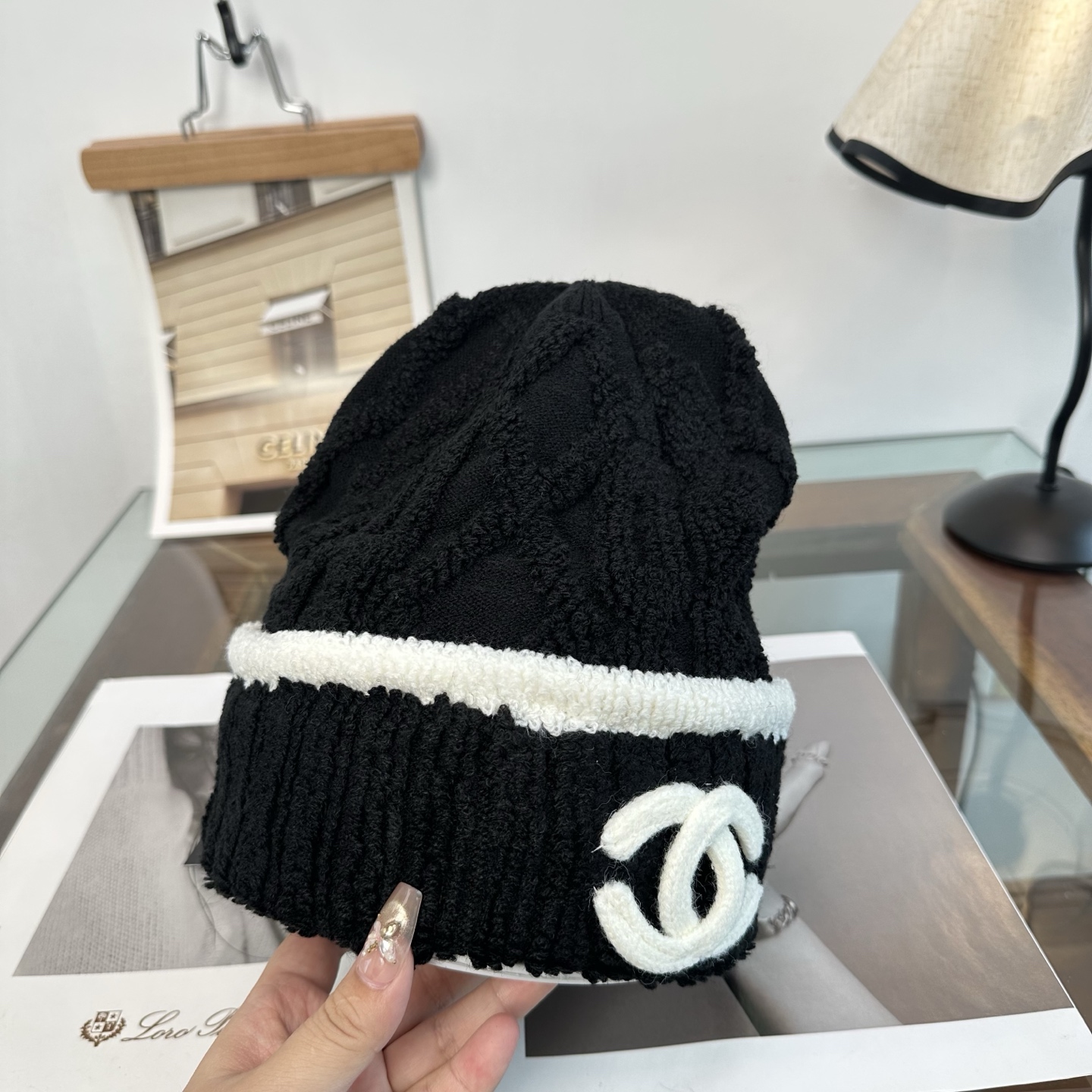 CHANEL香奈儿 👒 秋冬新款针织毛线帽，超火爆💖质感一流，出街超好搭配！减龄神器