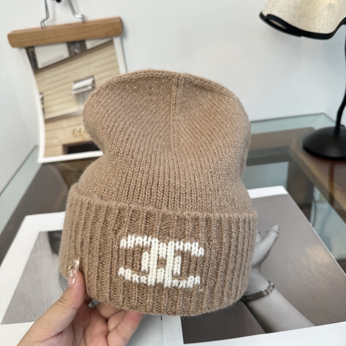 CHANEL香奈儿 👒 秋冬新款针织毛线帽，超火爆💖质感一流，出街超好搭配！减龄神器