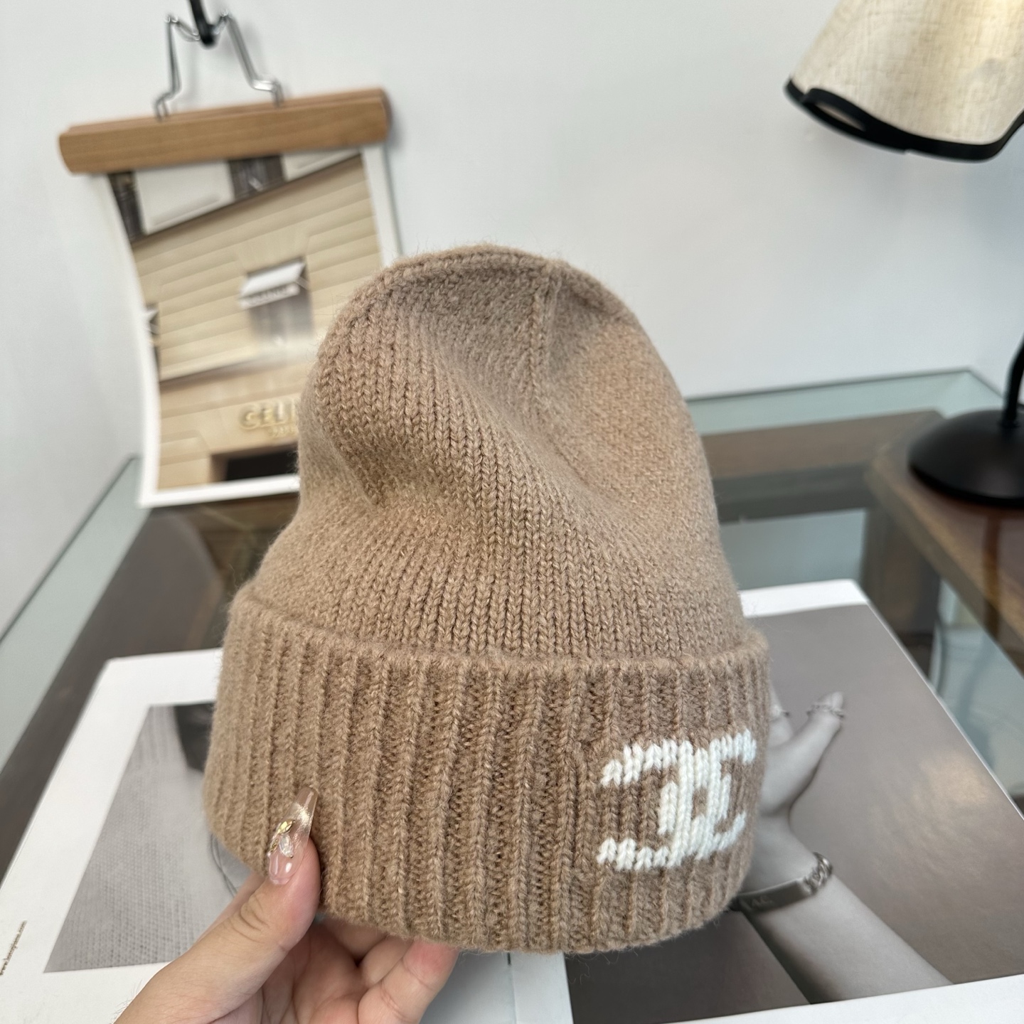 CHANEL香奈儿 👒 秋冬新款针织毛线帽，超火爆💖质感一流，出街超好搭配！减龄神器