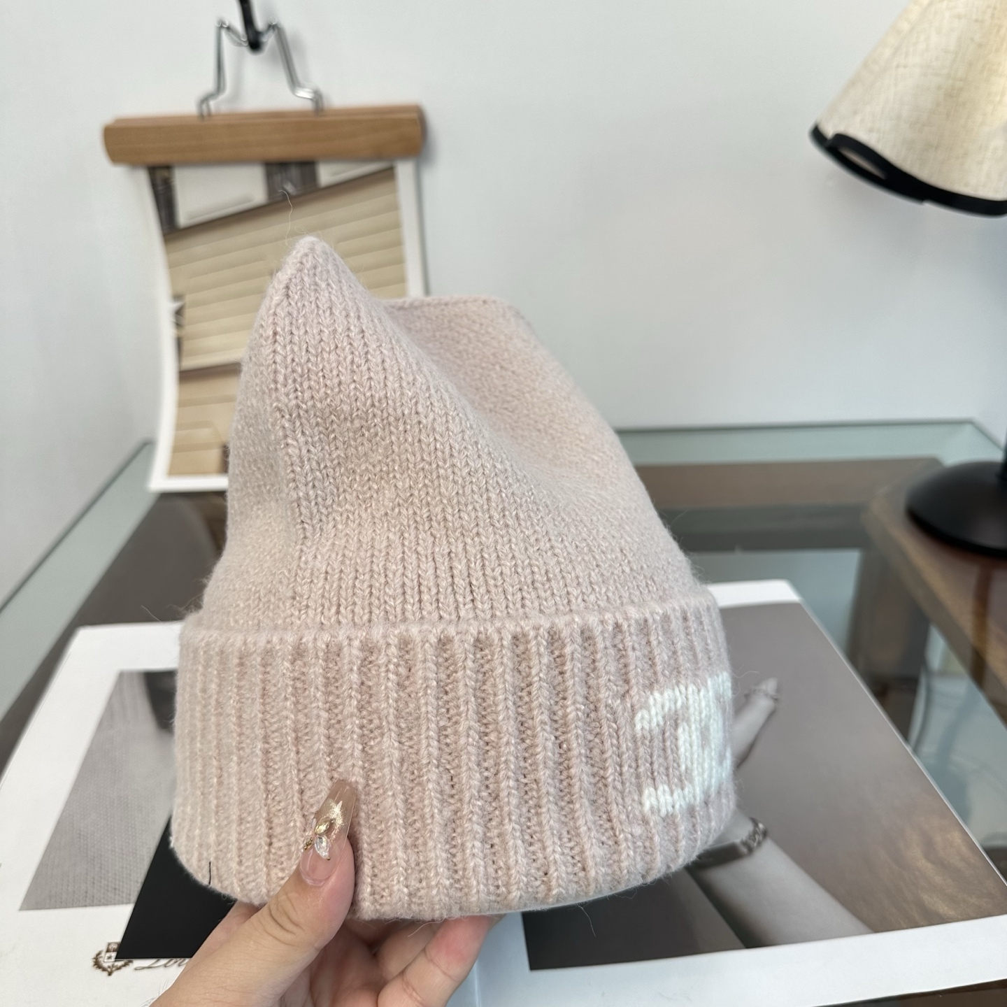 CHANEL香奈儿 👒 秋冬新款针织毛线帽，超火爆💖质感一流，出街超好搭配！减龄神器