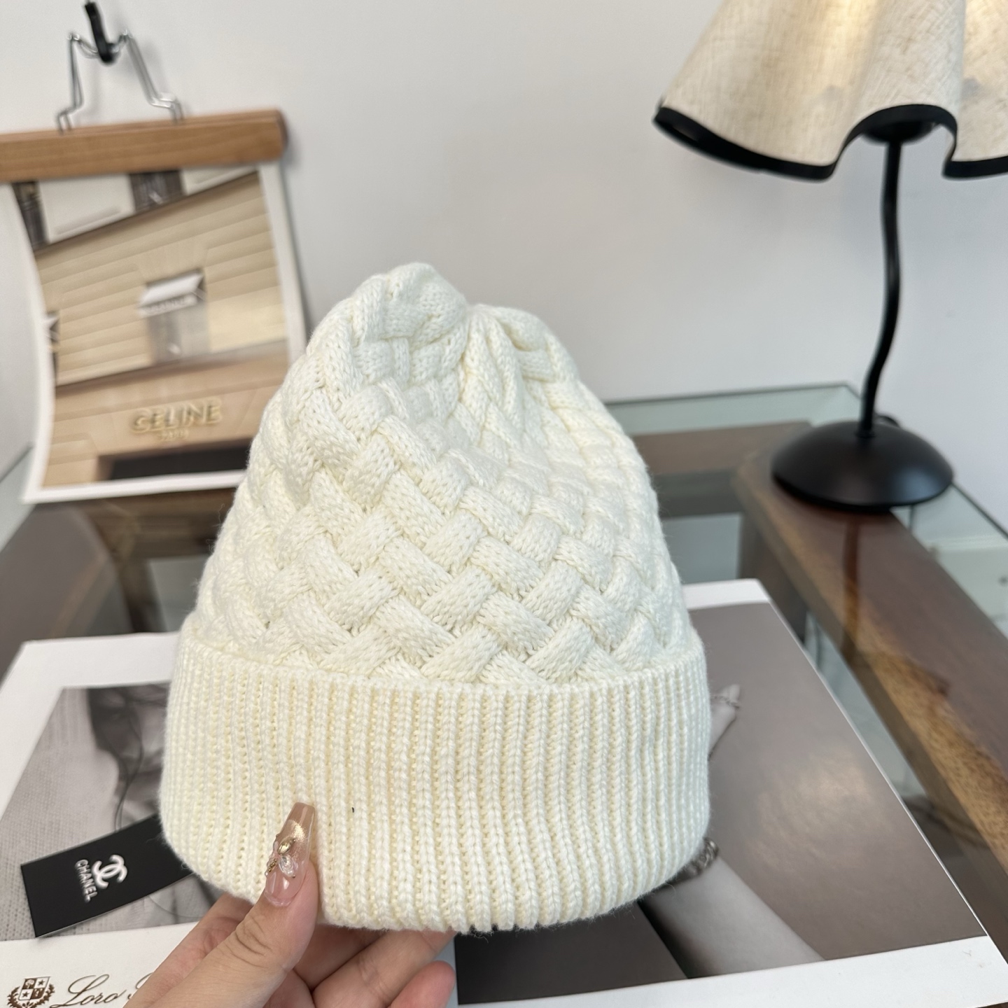 CHANEL香奈儿 👒 秋冬新款针织毛线帽，超火爆💖质感一流，出街超好搭配！减龄神器