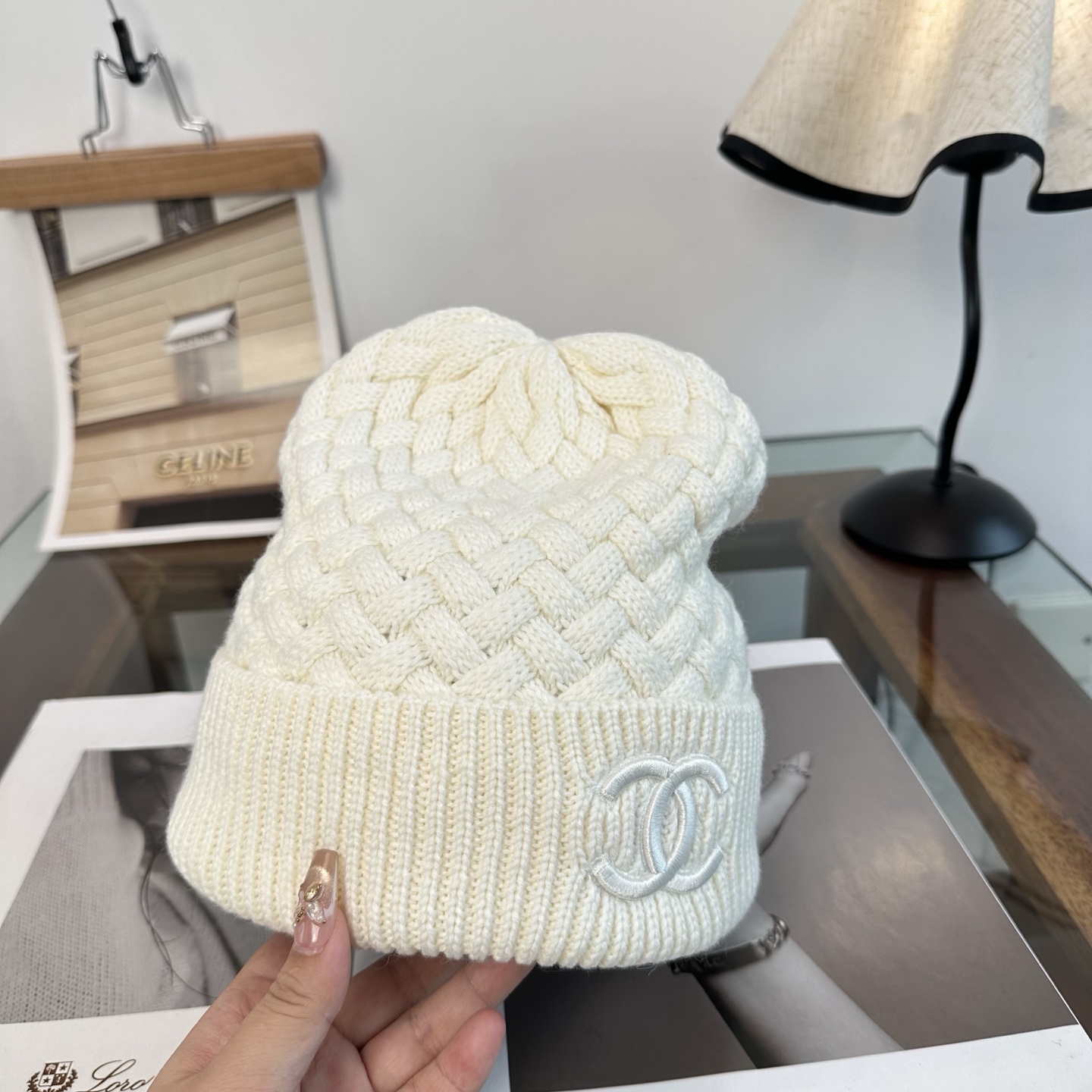 CHANEL香奈儿 👒 秋冬新款针织毛线帽，超火爆💖质感一流，出街超好搭配！减龄神器