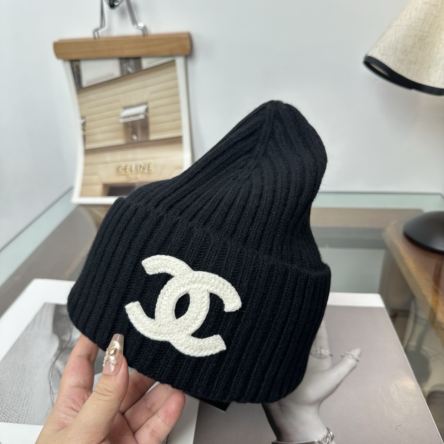 CHANEL香奈儿 秋冬新款针织毛线帽，超火爆💖质感一流，出街超好搭配！减龄神器