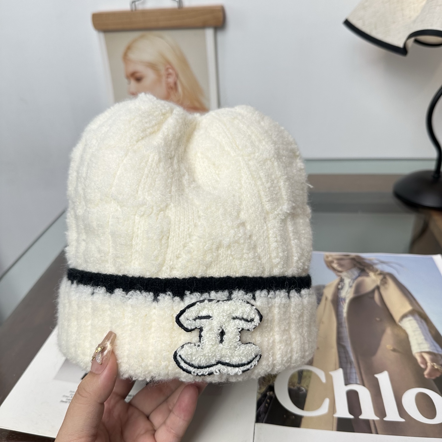 CHANEL香奈儿 秋冬新款针织毛线帽，超火爆💖质感一流，出街超好搭配！减龄神器