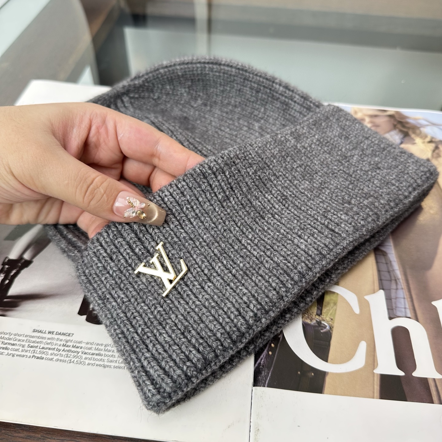 LV 秋冬新款针织毛线帽，超火爆💖质感一流，出街超好搭配！减龄神器