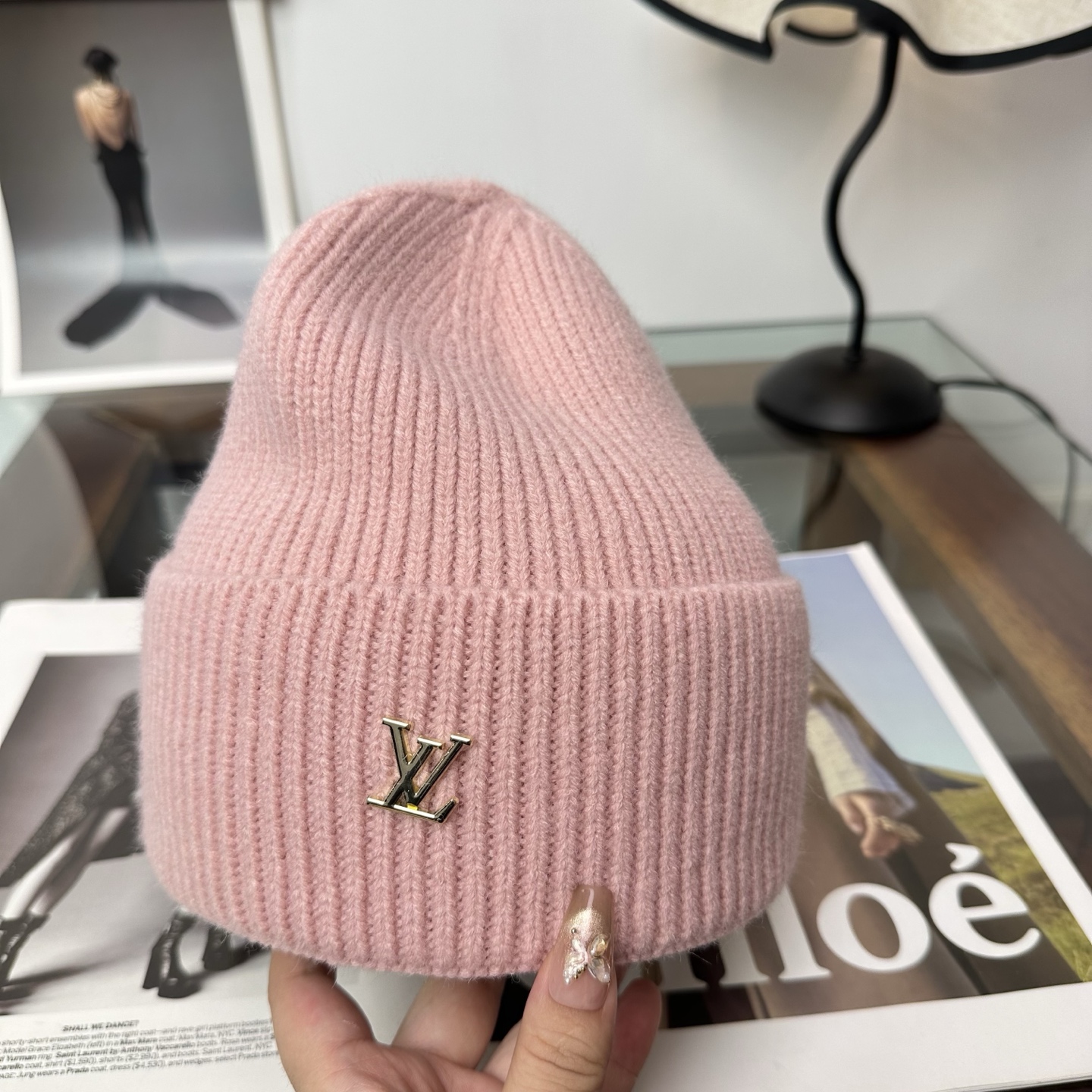 LV 秋冬新款针织毛线帽，超火爆💖质感一流，出街超好搭配！减龄神器