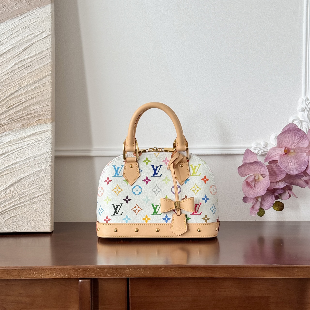 Louis Vuitton BBMonogram。