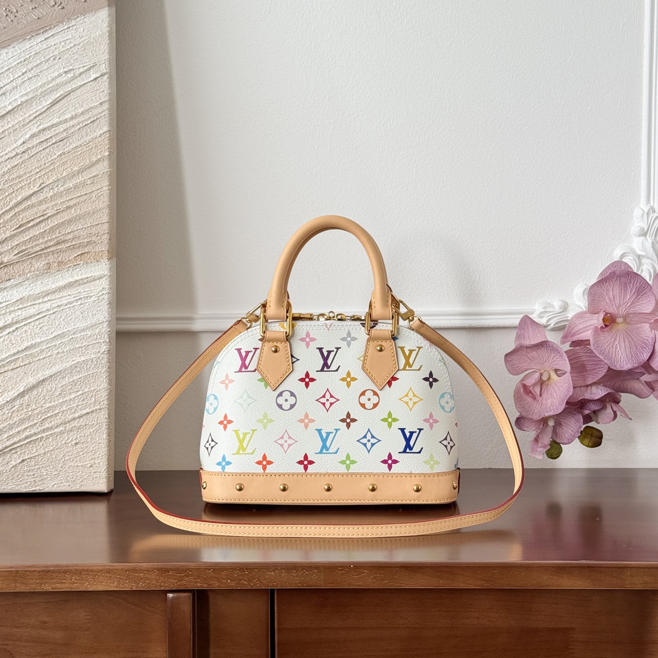 Louis Vuitton BB-
M13078
23x17x11cm