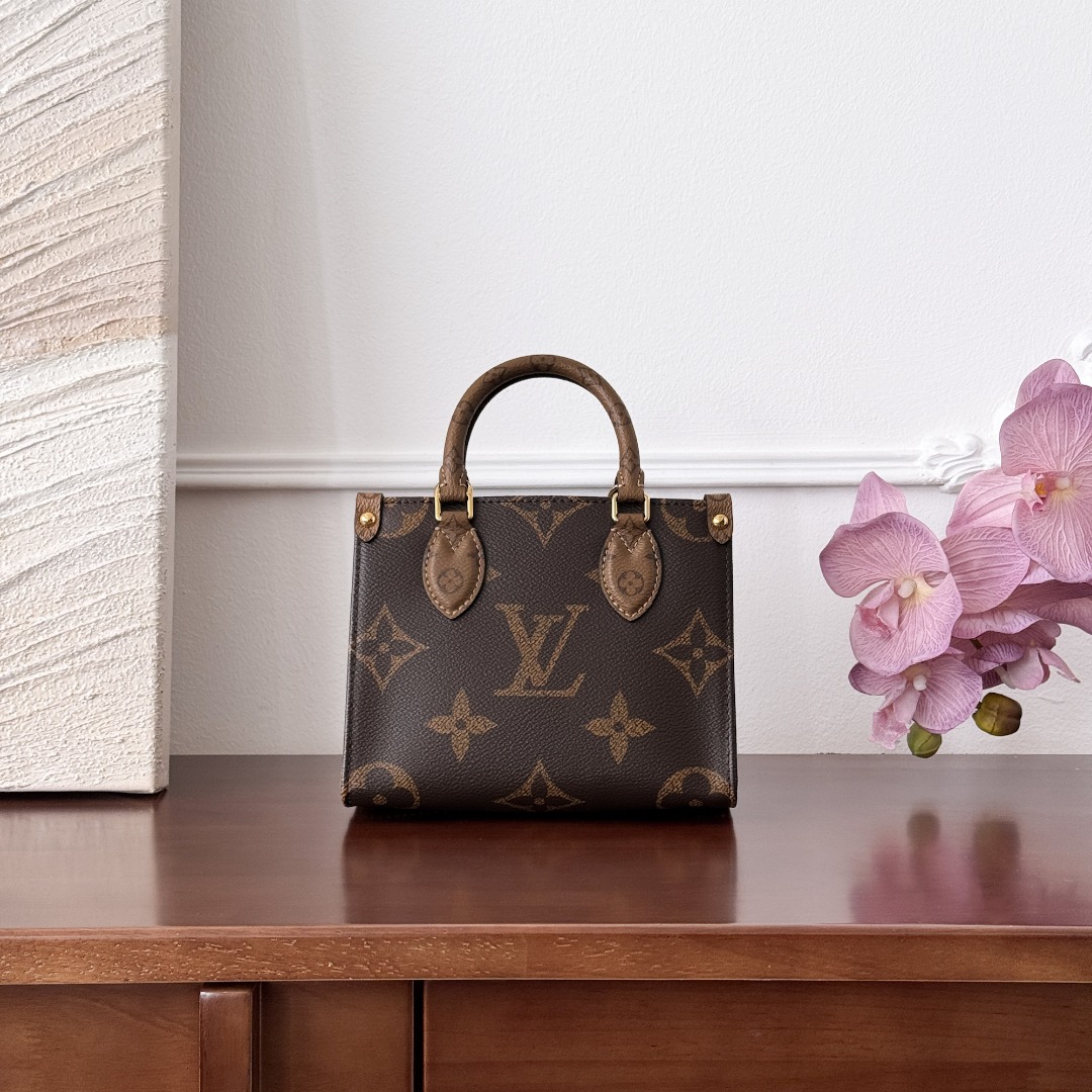 루이비통 온더고 BB 모노그램 리버스 M46839 가방 Louis Vuitton