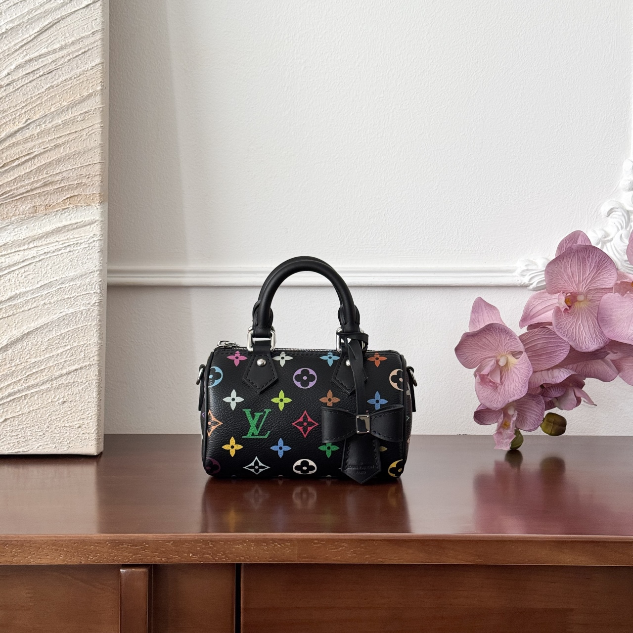 Louis Vuitton × TMNano SpeedyMonogram。