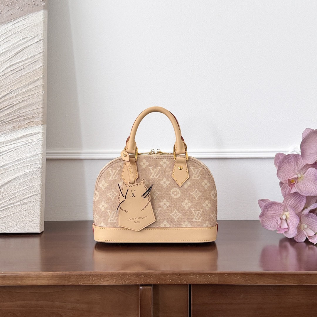 Louis Vuitton x Grace Coddington Catogram