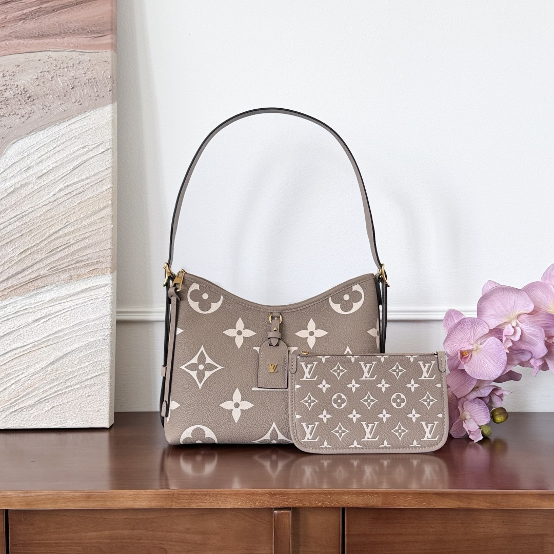 Louis Vuitton carryall-
M47180-
29x24x12cm