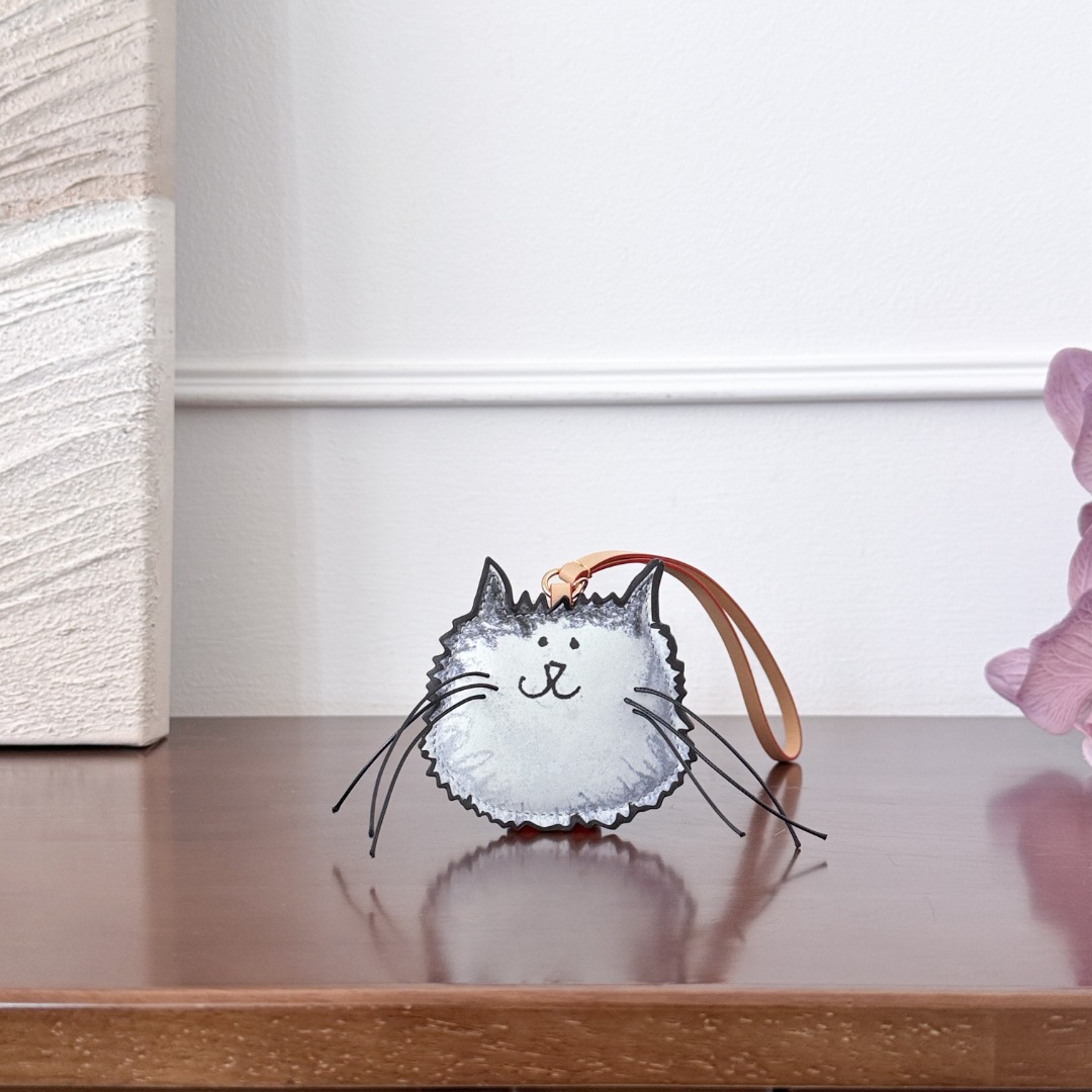 Louis Vuitton -
M02944