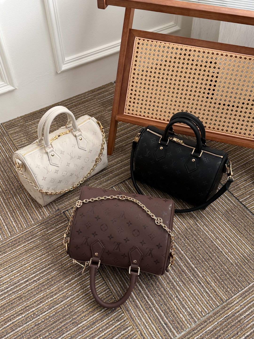 Louis Vuitton speedy25